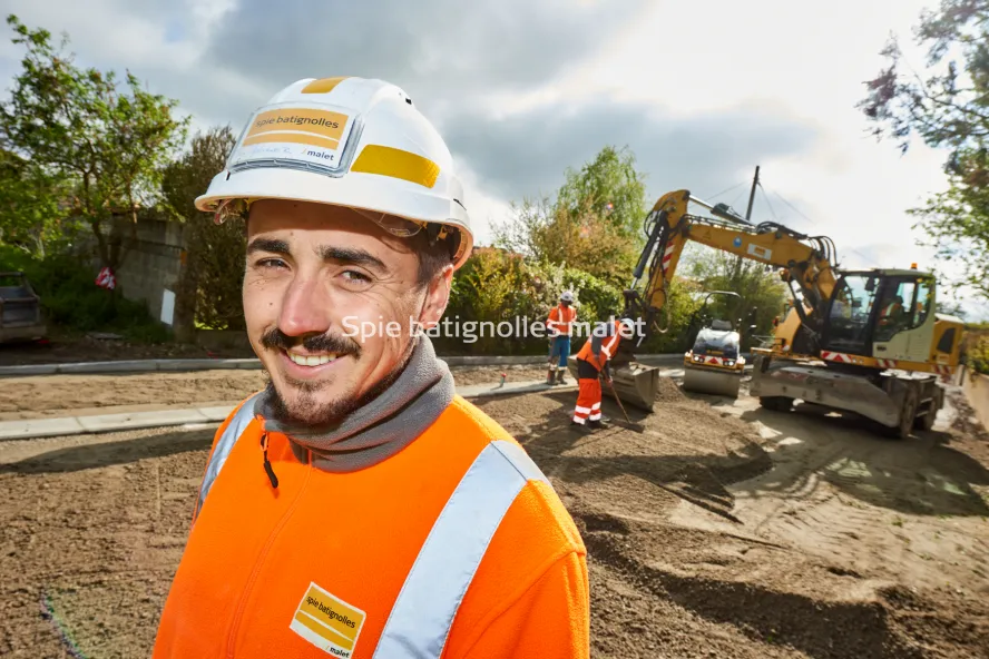Photo SPIE BATIGNOLLES / MALET - Travaux pres LINEO5