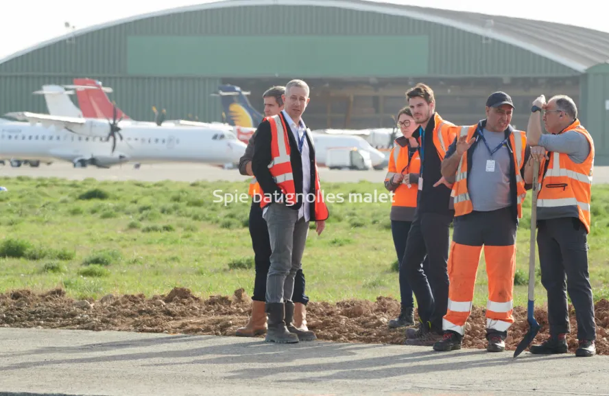 Photo SPIE BATIGNOLLES / MALET - Piste et tarmac