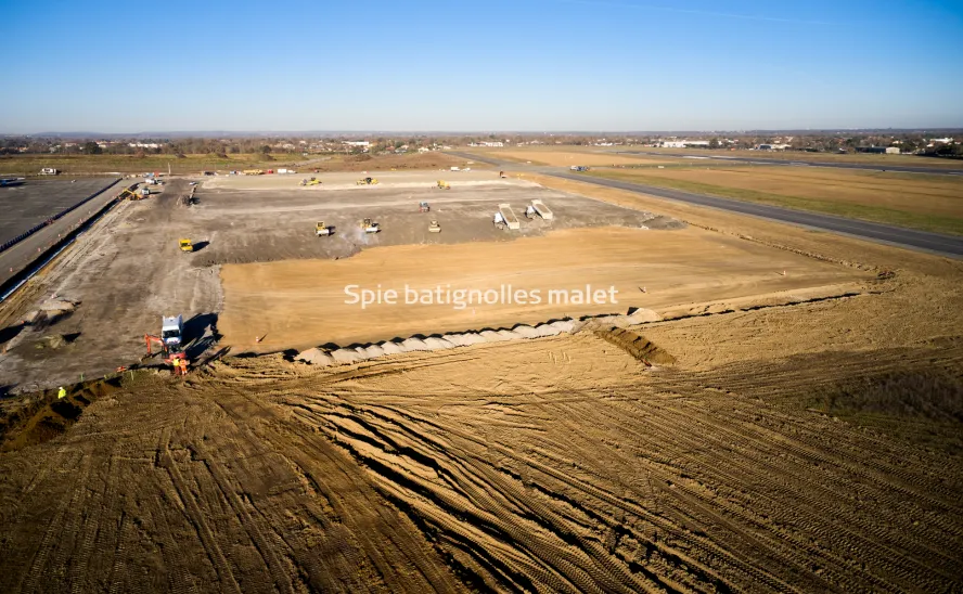 Photo SPIE BATIGNOLLES / MALET - FRANCAZAL