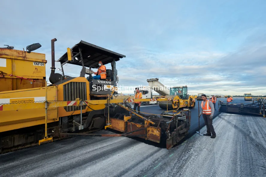 Photo SPIE BATIGNOLLES / MALET - Piste et tarmac