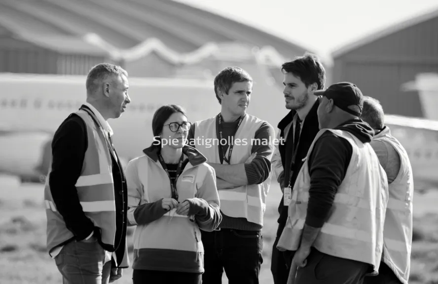 Photo SPIE BATIGNOLLES / MALET - Piste et tarmac