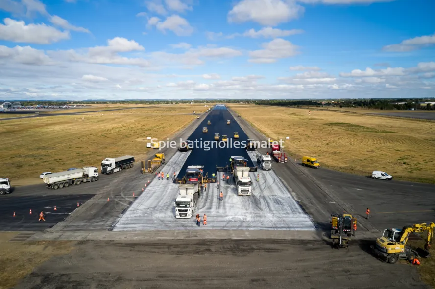 Photo SPIE BATIGNOLLES / MALET - Piste et tarmac