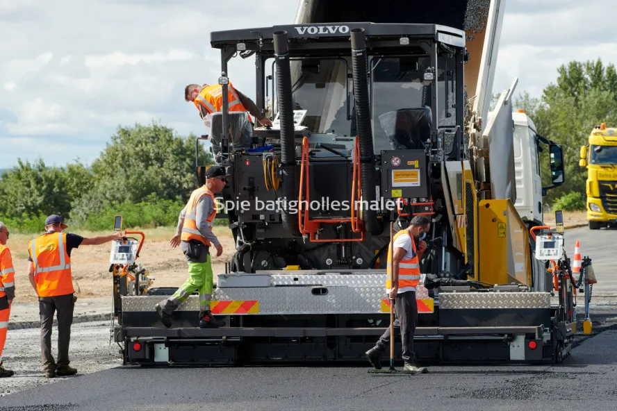 Photo SPIE BATIGNOLLES / MALET - Piste et tarmac