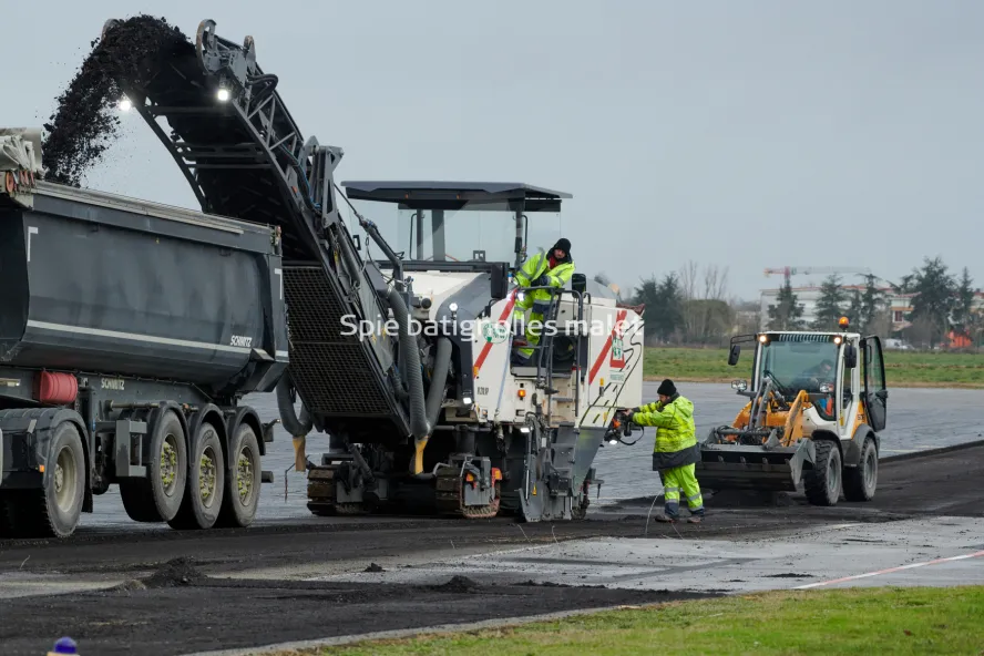 Photo SPIE BATIGNOLLES / MALET - Piste et tarmac