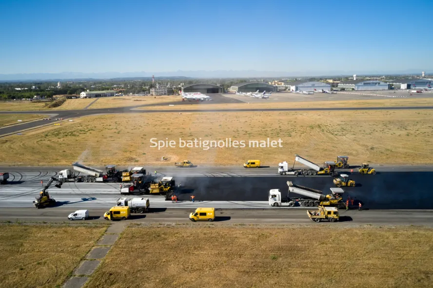 Photo SPIE BATIGNOLLES / MALET - Piste et tarmac