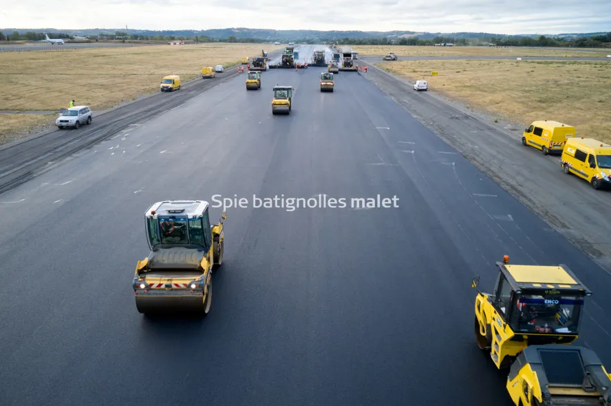Photo SPIE BATIGNOLLES / MALET - Piste et tarmac