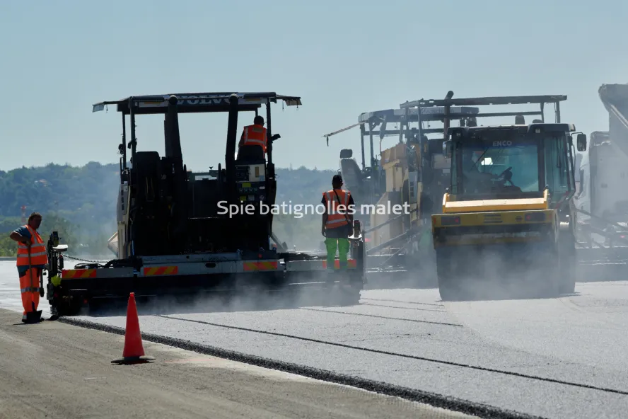 Photo SPIE BATIGNOLLES / MALET - Piste et tarmac