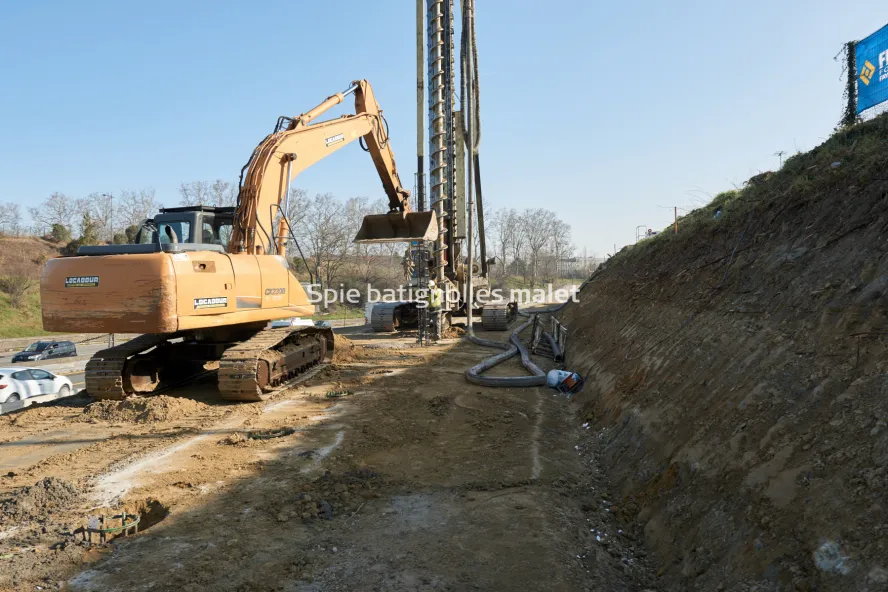 Photo SPIE BATIGNOLLES / MALET - Extention Rocade Pont des demoiselles INSA
