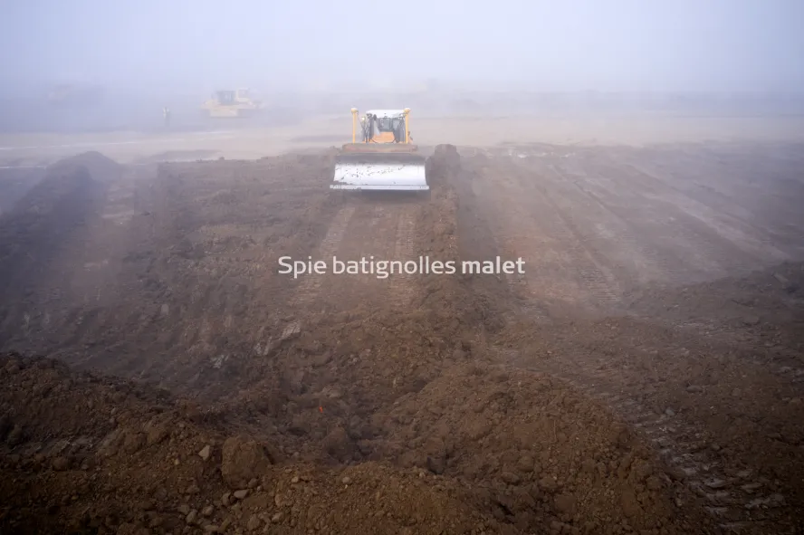 Photo SPIE BATIGNOLLES / MALET - FRANCAZAL