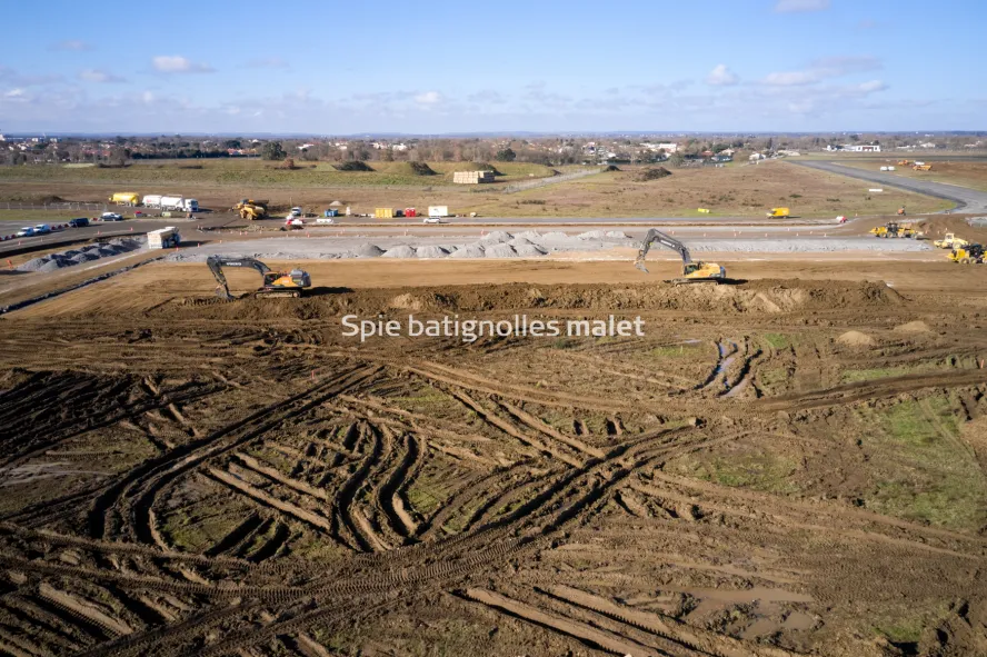 Photo SPIE BATIGNOLLES / MALET - FRANCAZAL