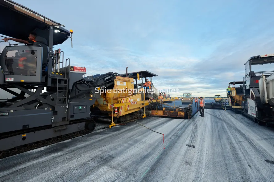 Photo SPIE BATIGNOLLES / MALET - Piste et tarmac