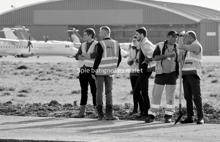 Photo SPIE BATIGNOLLES / MALET - Piste et tarmac