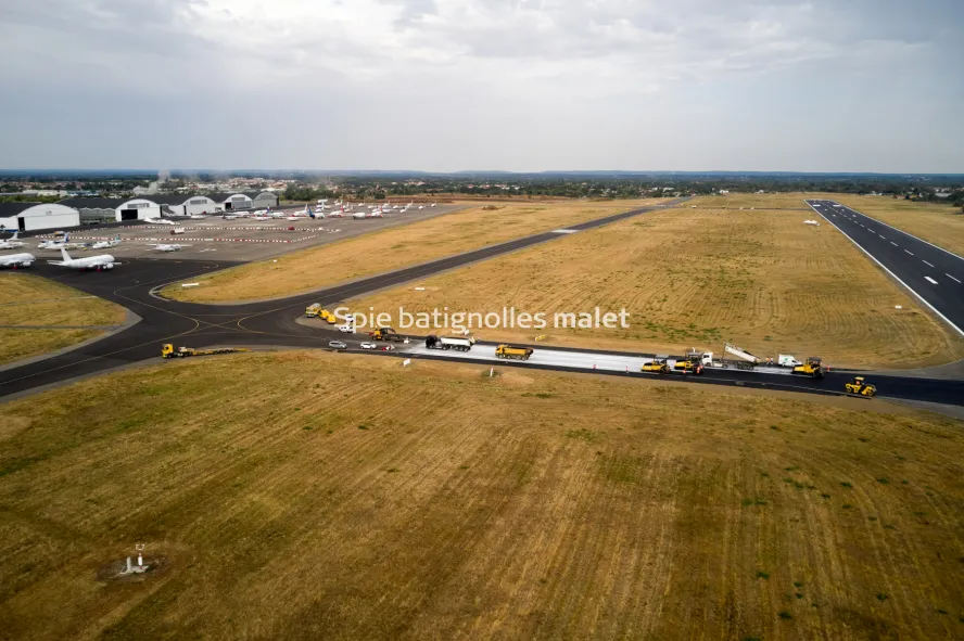 Photo SPIE BATIGNOLLES / MALET - Piste et tarmac