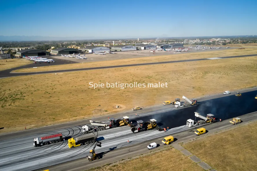Photo SPIE BATIGNOLLES / MALET - Piste et tarmac