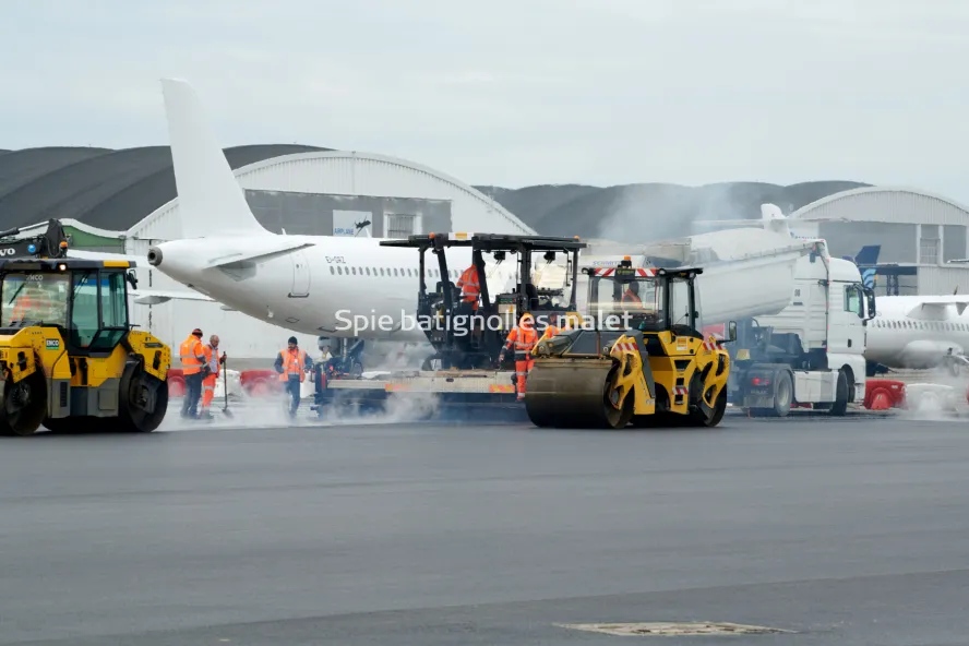 Photo SPIE BATIGNOLLES / MALET - Piste et tarmac