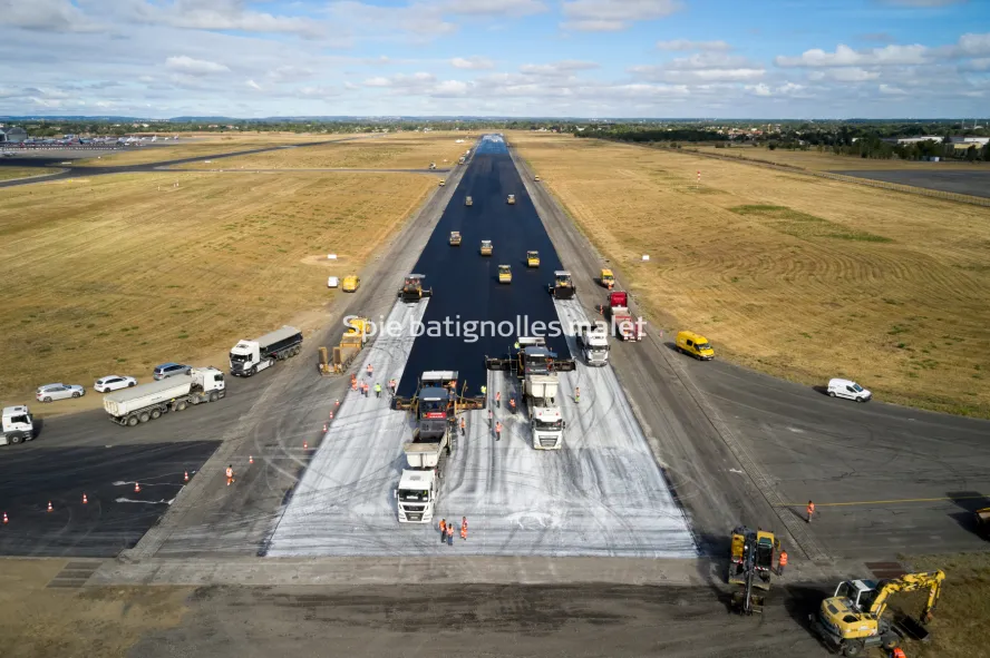 Photo SPIE BATIGNOLLES / MALET - Piste et tarmac